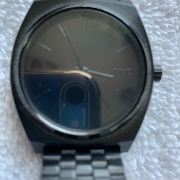NIXON Time Teller Black on Black main image 10